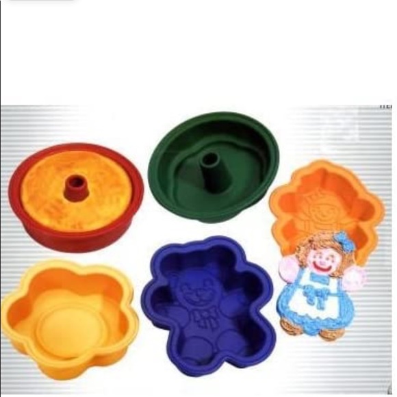 Kitchen Aid Silicone Molds - set of 5 NIB - Picture 2 of 3